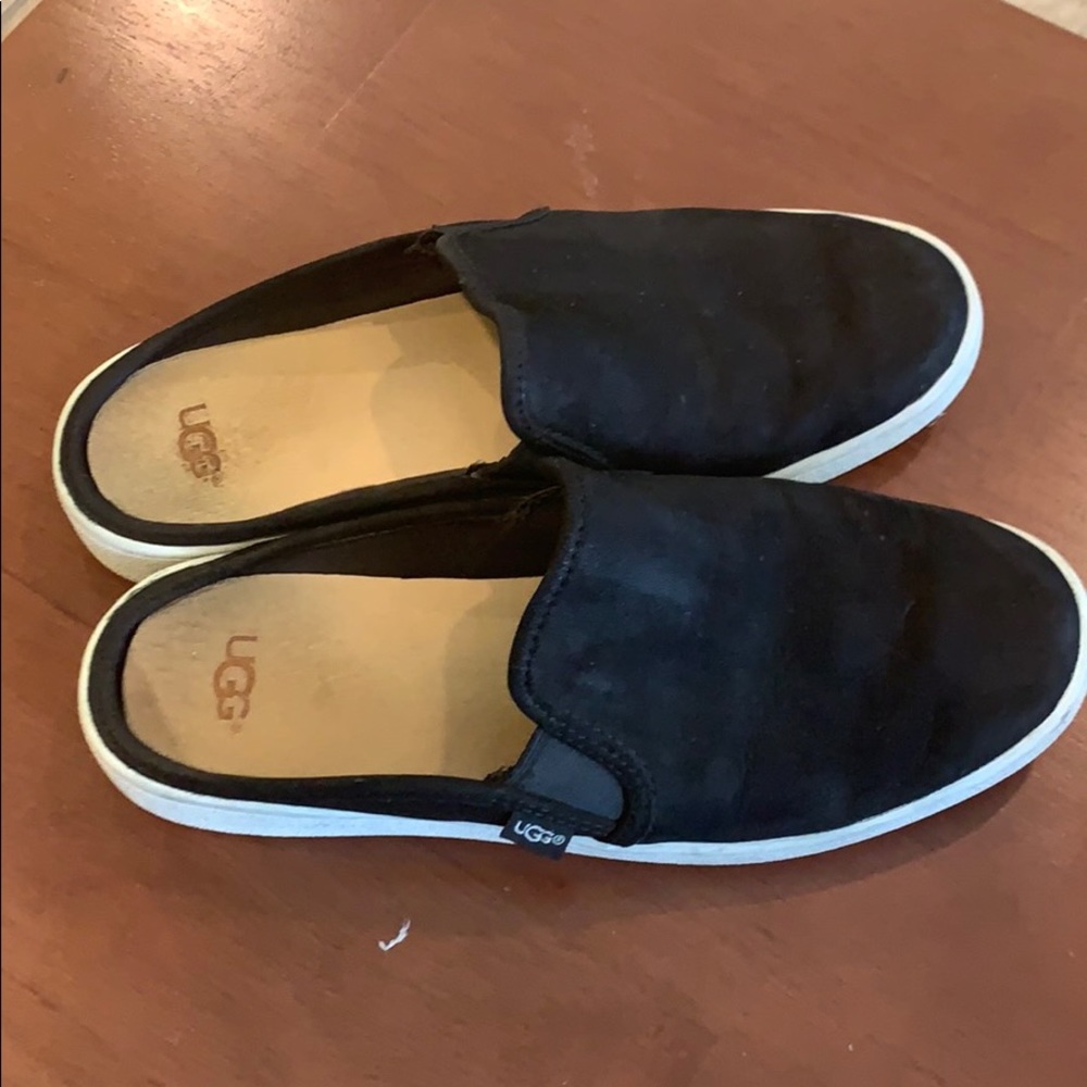 Ugg mules